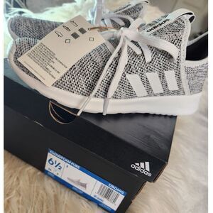 ADIDAS Women´s Cloudfoam Pure White Size 6.5 D80695 NEW Tags & Box Fast Shipping